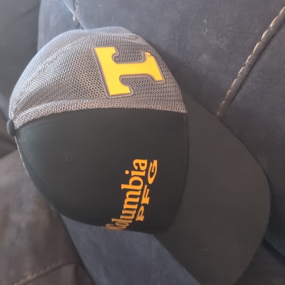 Columbia gear - Picture 3 of 3